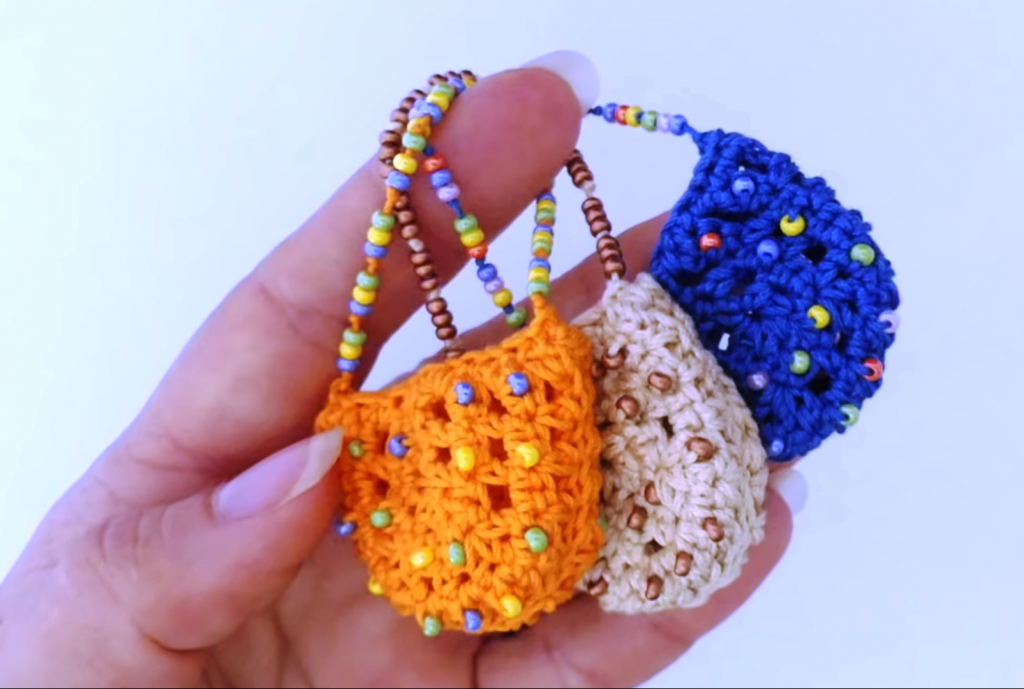 Mini Crochet Bag With Beads Crochet Ideas