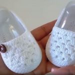 Crochet Moccasin Shoes For Baby (0-3 Months)