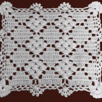 How To Crochet Beautiful Table Runner