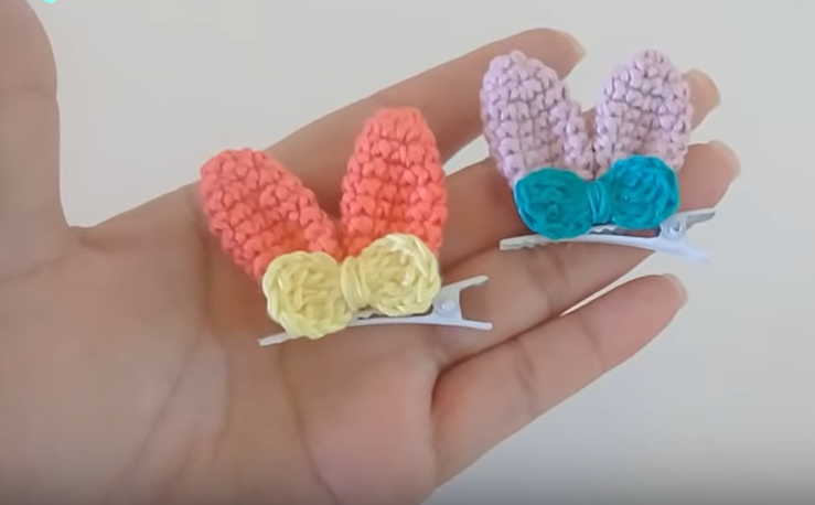 How To Crochet Tiny Hair Clips - Crochet Ideas