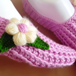 Crochet Comfortable Slippers With Flower