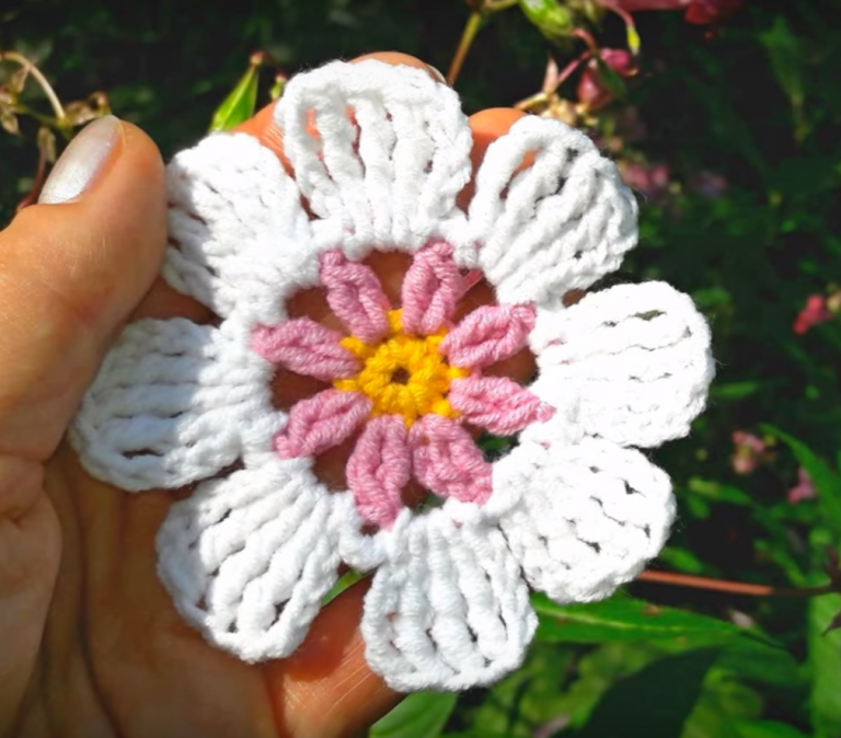 Crochet Easy Flower Video Tutorial - Crochet Ideas