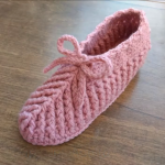 Crochet Fast And Comfortable Slippers