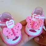 Crochet Baby Girl Shoes With Butterfly