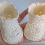 Crochet Beautiful Boots – For Baby Girl