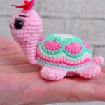 Crochet Super Easy Turtle Toy