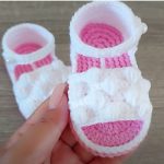Crochet Baby Sandals With Puff Stitch
