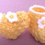 Crochet Easy Baby Boots In 25 Minutes