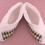 Crochet Lovely Slippers With Squares