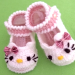 Crochet Hello Kitty Shoes For Baby