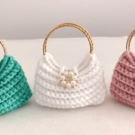 Crochet Simple And Easy Mini Bag